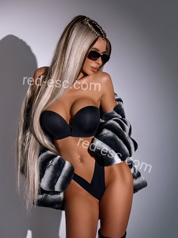Алина — Балтийск